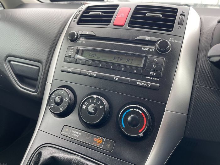 Toyota Auris 2012