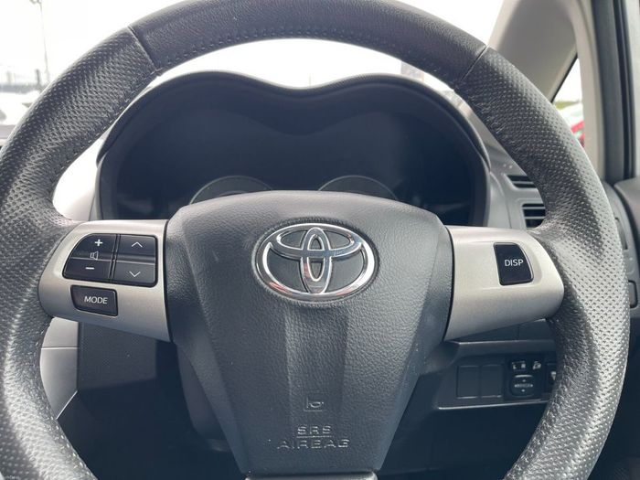 Toyota Auris 2012