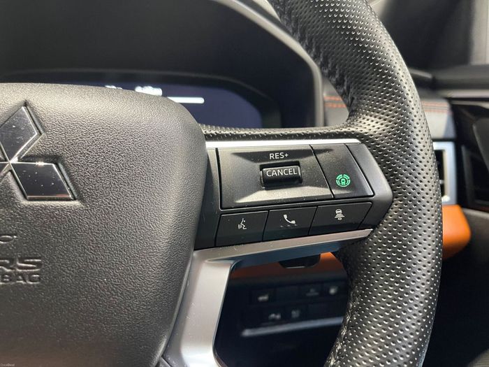 Mitsubishi Outlander 2022