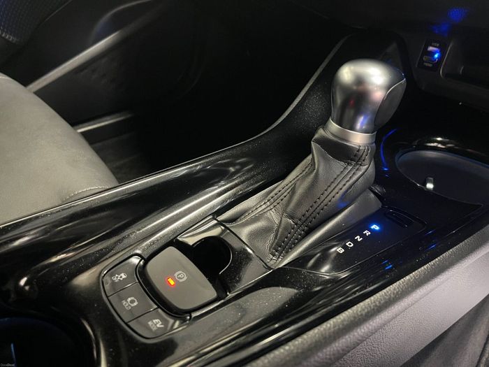 Toyota C-HR 2019