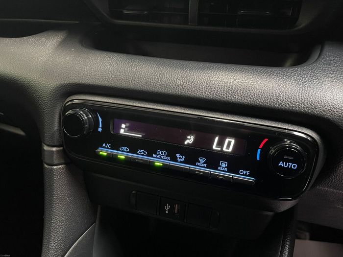 Toyota Yaris 2021