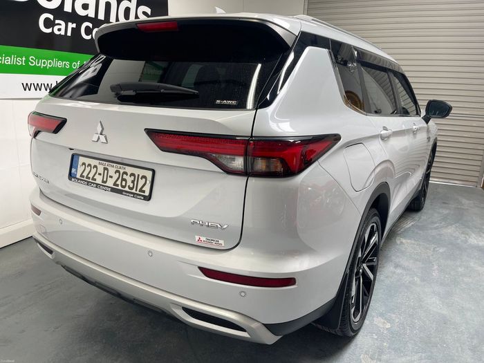 Mitsubishi Outlander 2022