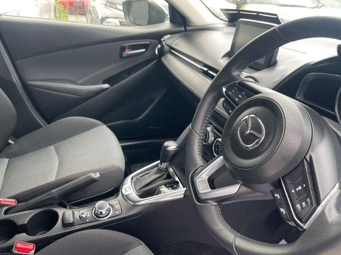 Mazda Demio 2018