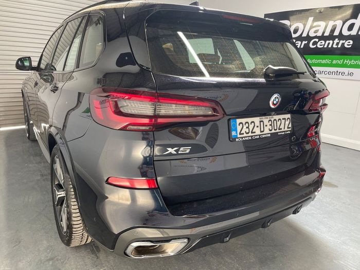 BMW X5 2023