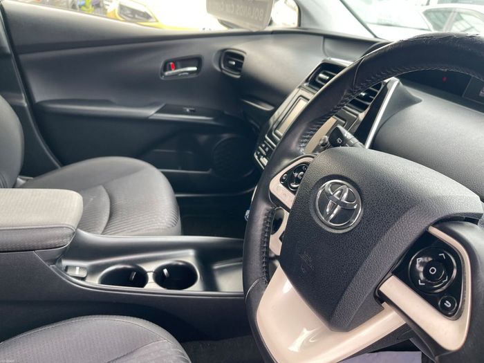 Toyota Prius 2017