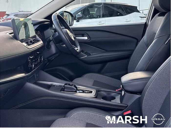 Nissan QASHQAI 2025