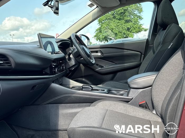 Nissan QASHQAI 2024