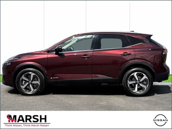 Nissan QASHQAI 2024