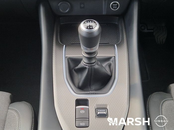 Nissan QASHQAI 2025