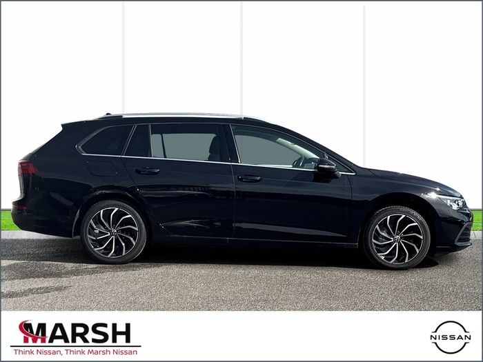Volkswagen Golf 2023