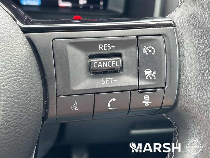 Nissan QASHQAI 2024