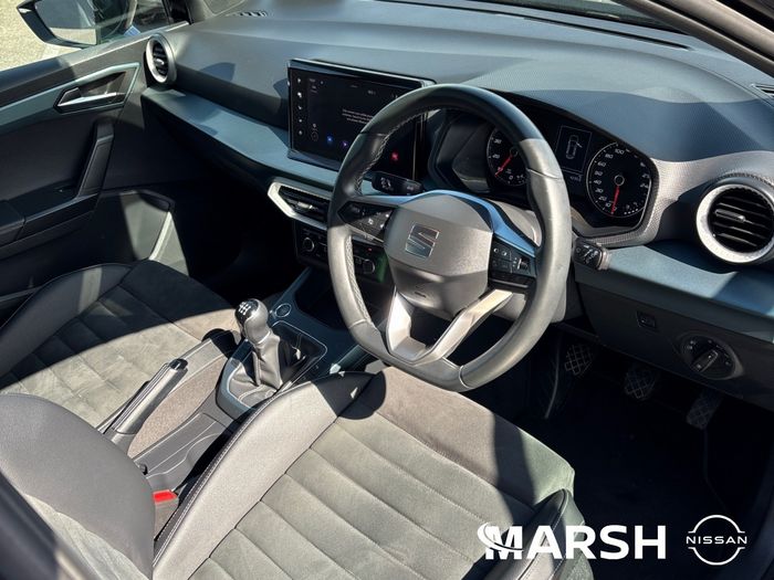 SEAT Arona 2023