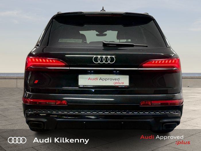 Audi Q7 2024