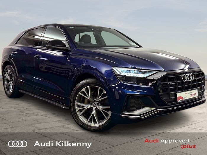 Audi Q8 2023