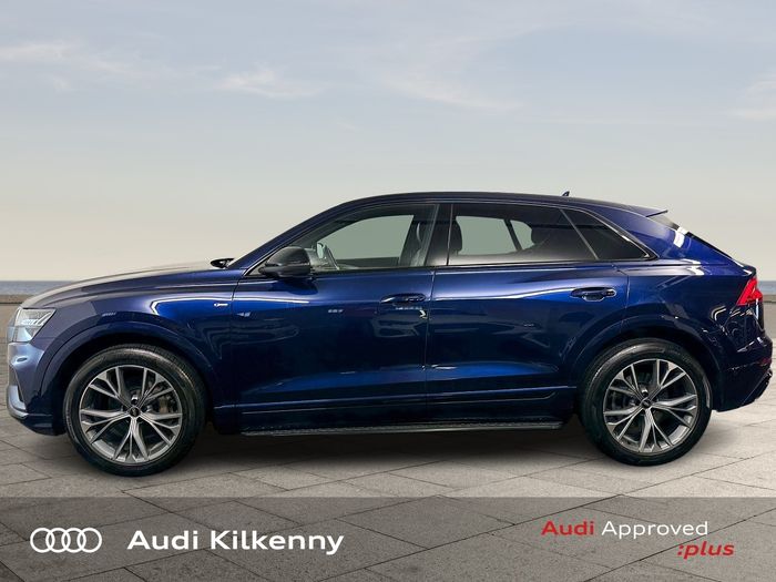 Audi Q8 2023
