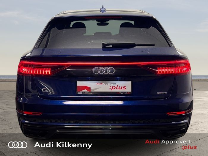 Audi Q8 2023