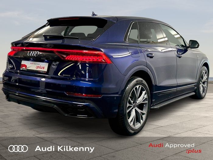 Audi Q8 2023
