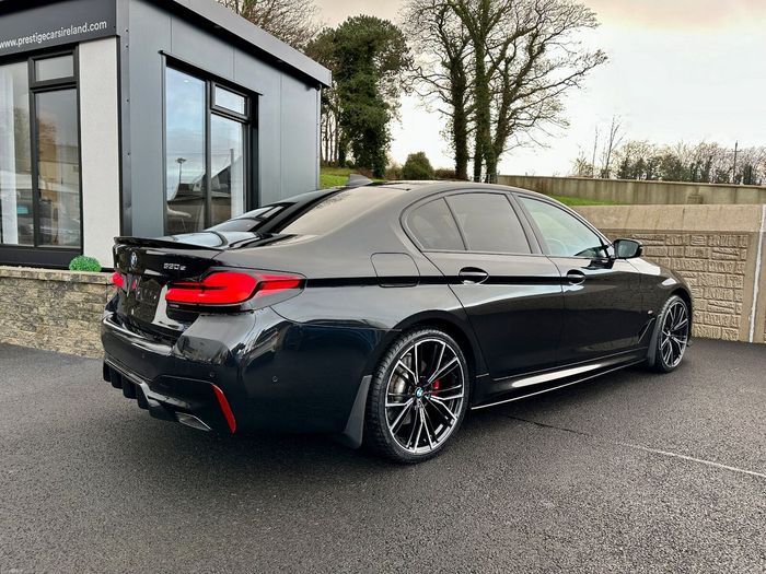 BMW 5 Series 2022
