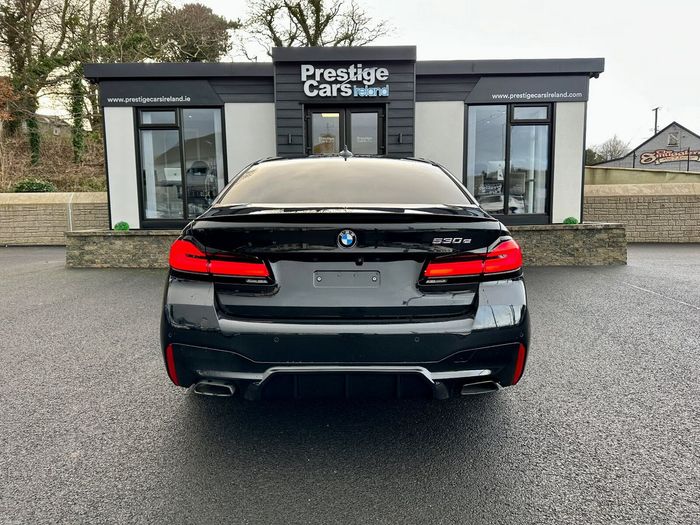 BMW 5 Series 2022