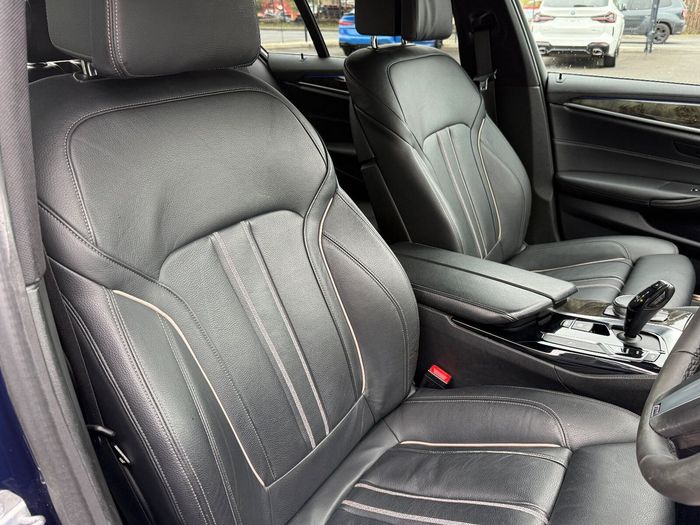 BMW 5 Series 2019