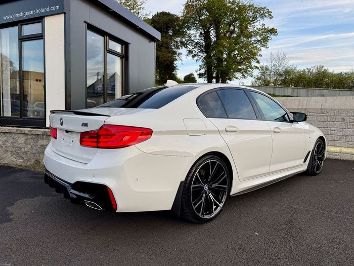 BMW 5 Series 2019