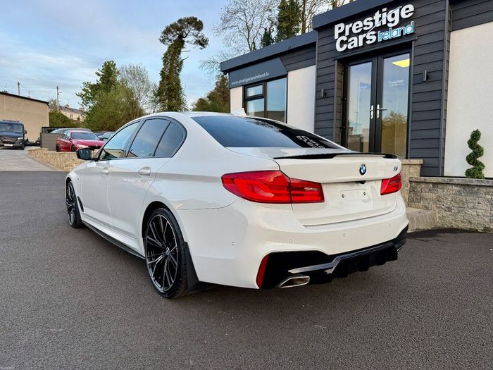 BMW 5 Series 2019