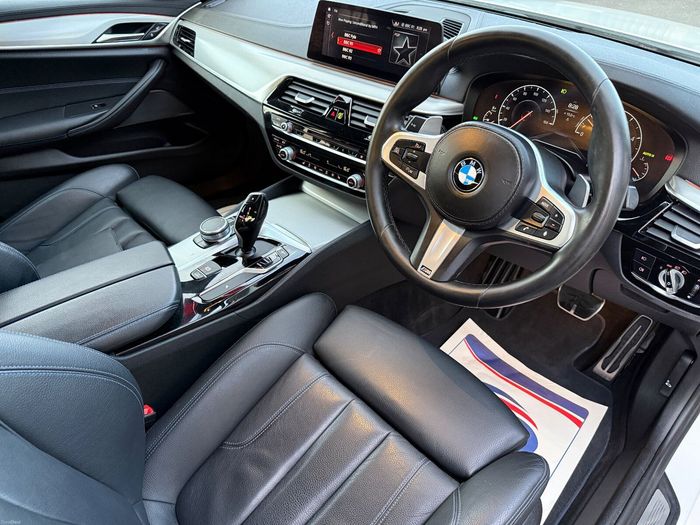 BMW 5 Series 2019