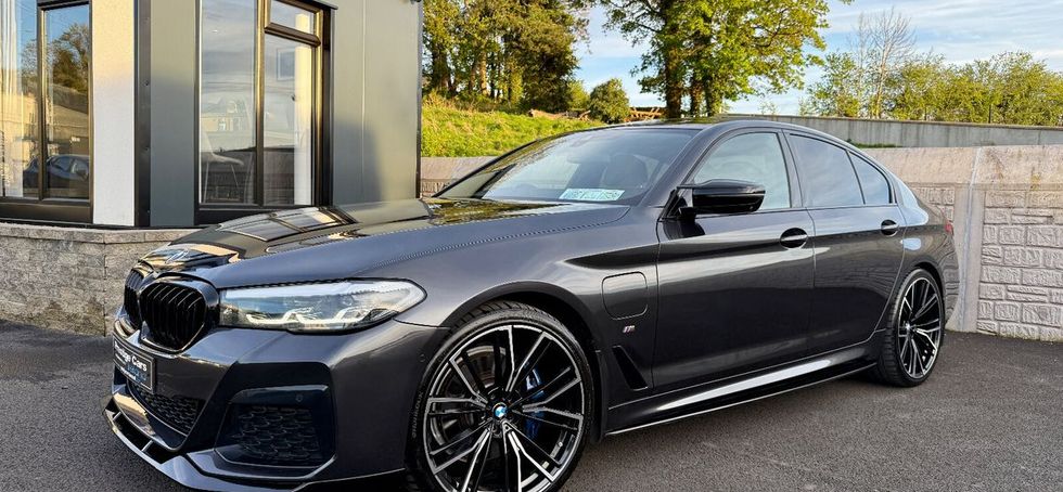 BMW 5 Series 2021