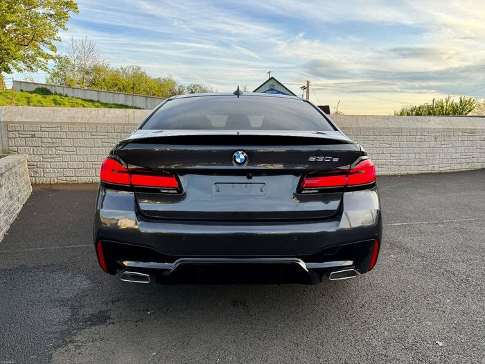 BMW 5 Series 2021