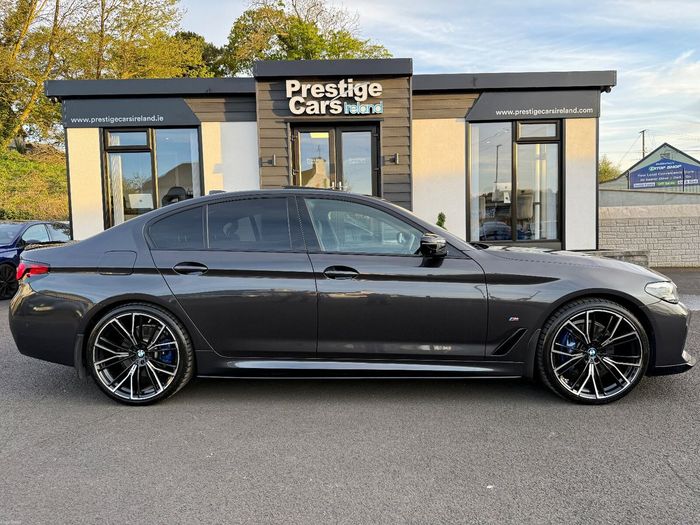 BMW 5 Series 2021