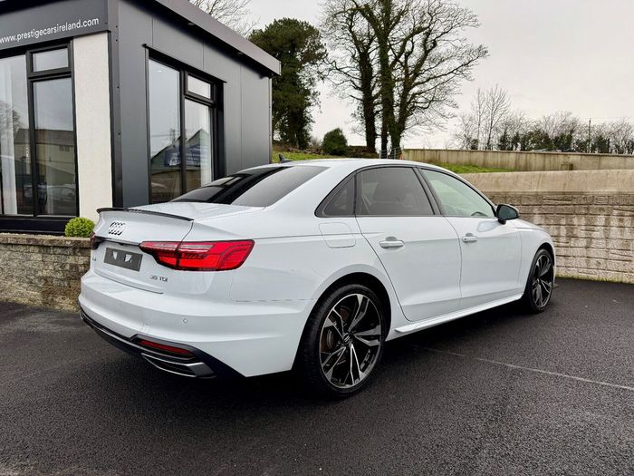 Audi A4 2022