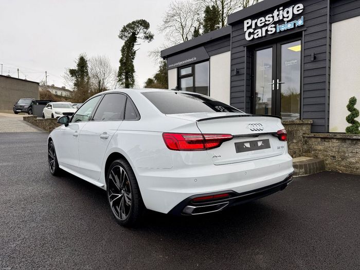 Audi A4 2022