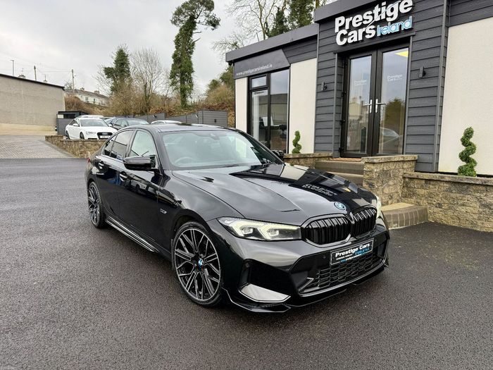 BMW 3 Series 2023
