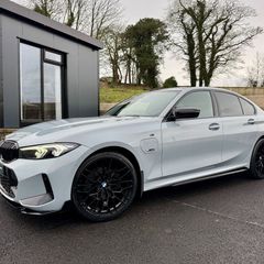 BMW 3 Series 2023