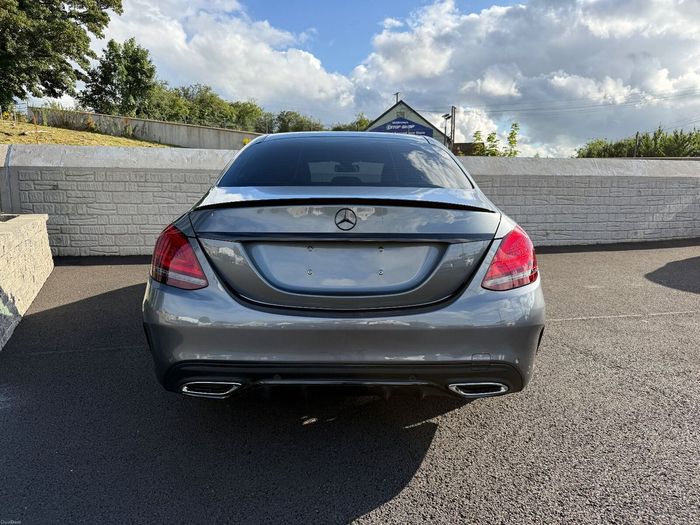 Mercedes-Benz C-Class 2019