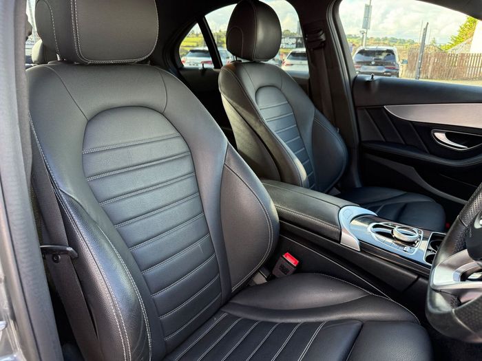 Mercedes-Benz C-Class 2019
