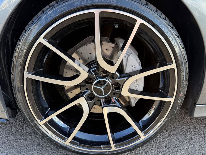 Mercedes-Benz C-Class 2019