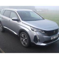Peugeot 5008 2021