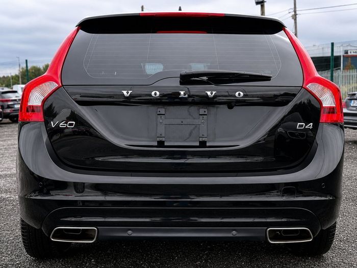 Volvo V60 2016