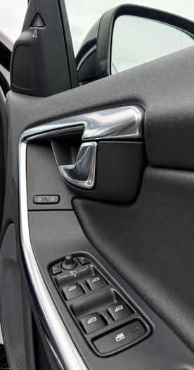 Volvo V60 2016