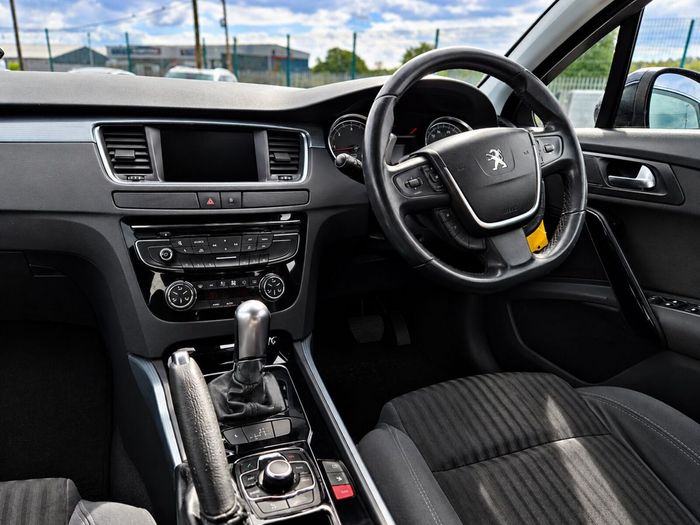 Peugeot 508  2012