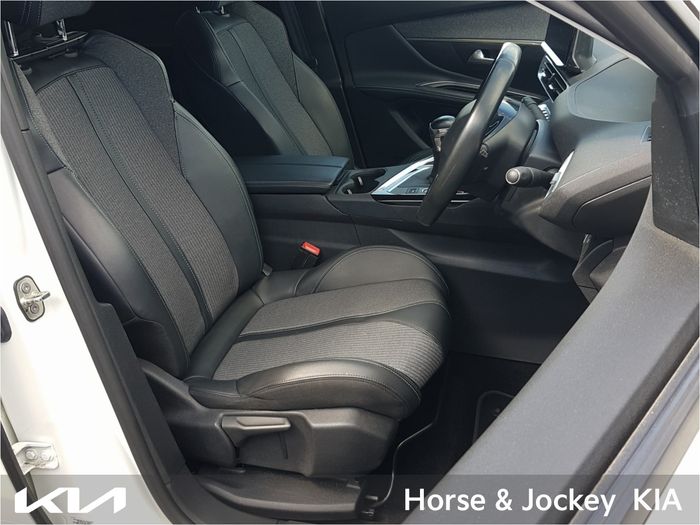 Peugeot 5008 2022