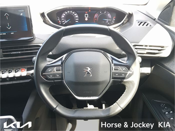 Peugeot 5008 2022