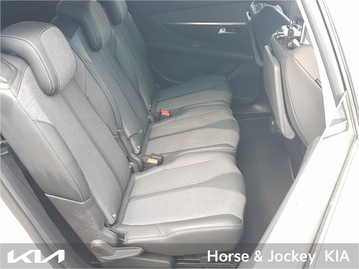 Peugeot 5008 2022