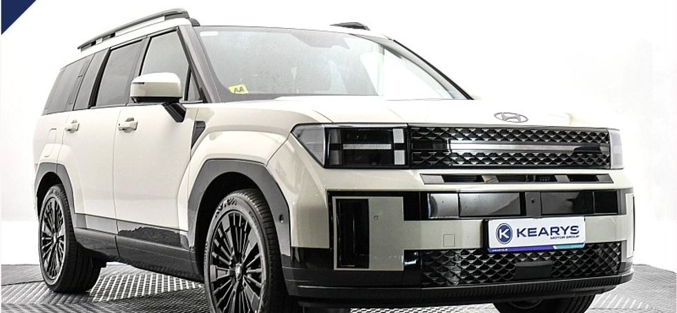 Hyundai Santa Fe 2025