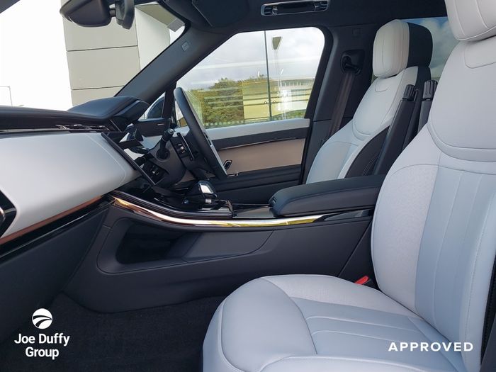 Land Rover Range Rover Sport 2026
