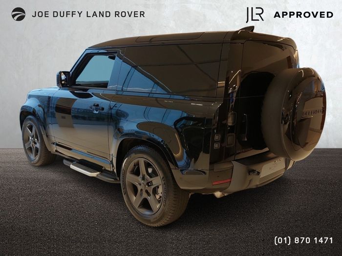 Land Rover Defender 2026