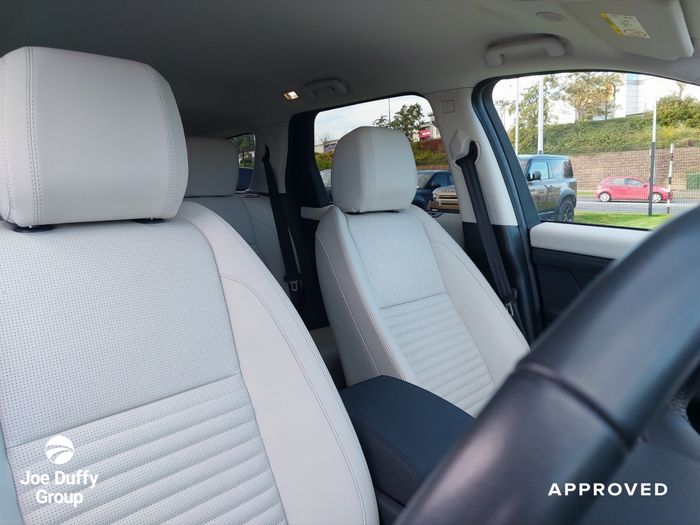 Land Rover Discovery Sport 2023