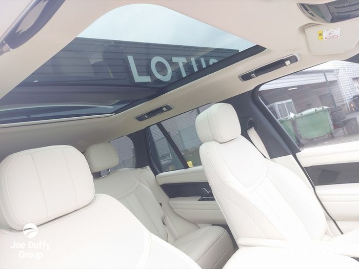 Land Rover Range Rover 2025