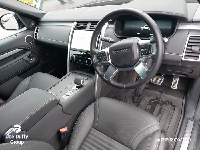 Land Rover Discovery 2025